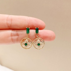 New Geometric Carved round copper gold-plated inlaid zircon Stud Earrings