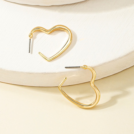 Nouveau Mode creux Trois-Dimensions Coeur forme alliage Boucles D'oreilles's discount tags