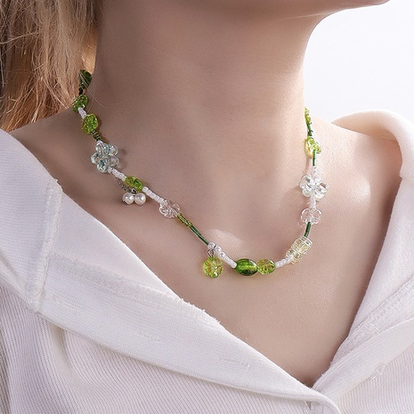 Collar de perlas de cristal Micro en forma de flor de resina creativa de moda's discount tags