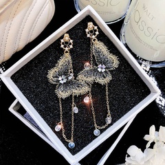 Fashion  Butterfly Shaped Crystal Tassel Metal Earrings Women's