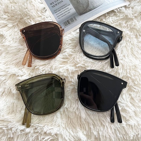 Nouveau mode Pliable carré solide couleur UV Protection PC lunettes de Soleil's discount tags