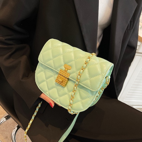 2022 New Fashion Rhombus Plaid Chain Small Messenger Bag Women's discount tags