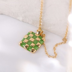 Fashion Simple Dripping Oil Chessboard Plaid Emerald Square Pendant Copper Necklace