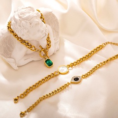Fashion fadeless golden geometric Eye shape inlaid zircon Titanium Bracelet