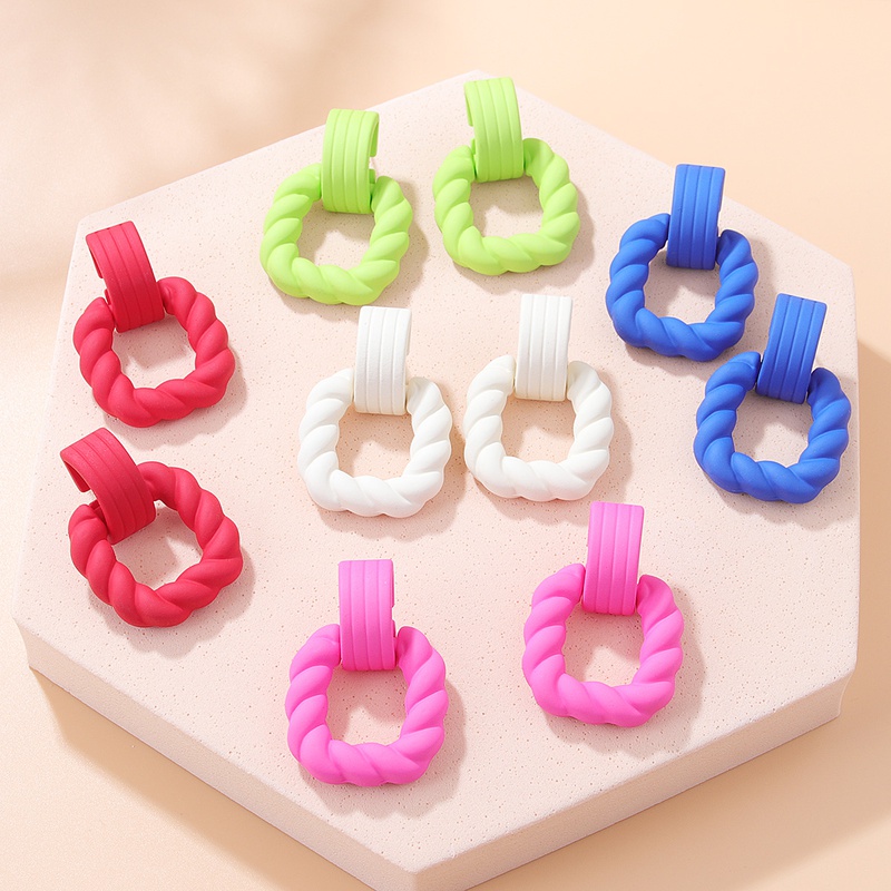 2022 New Fashion Geometric Candy Color Acrylic Rubber Effect Paint Square Twist Earrings