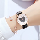 Mode Temperament Grtel Damen Uhr Trend romantische Liebe Muster Quarz Damen Grtel Uhr Watch Grohandelpicture9