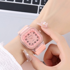 Simple Square Dial Digital Face Quartz Watch for Male and Female Students Elegant Sports Style Silicone Band Watch