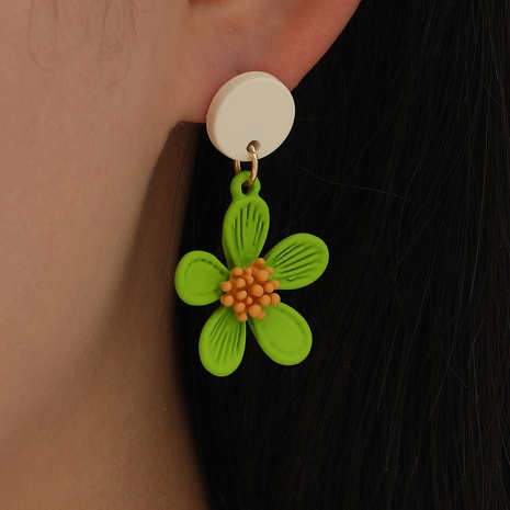 Women'S Casual Round Flowers Synthetic Resin Alloy Earrings Splicing Earrings's discount tags