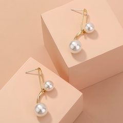 Fashion Geometric Alloy Plating Artificial Pearls Earrings 1 Piece