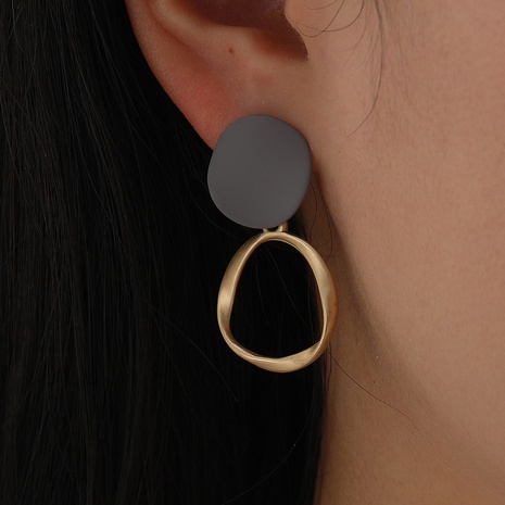 Women'S Fashion Asymmetrical Dress Round Alloy Earrings Stoving Varnish Earrings's discount tags