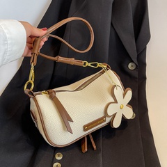 Women'S Cute Fashion Solid Color Flowers Square Zipper Shoulder Bag Square Bag Artificial Leather Shoulder Bags