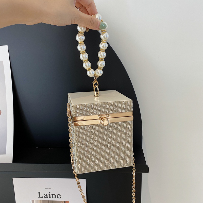 Einfarbig Mode Einkaufen Helle Diamanten Perlen FlipCover Quadratische Kassetten form Schwarz Gold Silber Schulter Taschen
