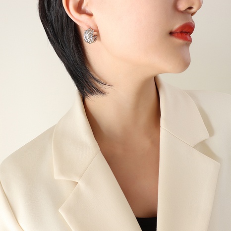 Women'S Fashion C Shape Titanium Steel Earrings Plating Stainless Steel Earrings's discount tags