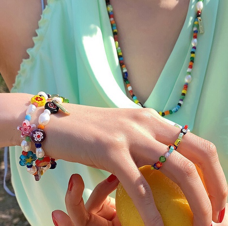 Women'S Cute Fashion Fruit Flower Glass/Colored Glaze Artificial Pearls Bracelets Pearl Flowers's discount tags