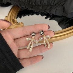 Women'S Fashion Bow Knot Alloy Pearl Earrings Plating Drop Earrings