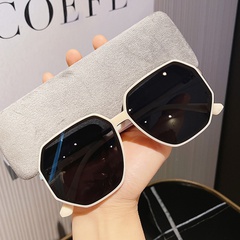 Unisex Retro Fashion Solid Color Pc Polygon Sunglasses