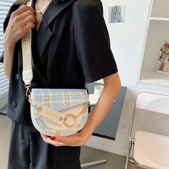 Women'S Fashion Plaid Saddle back Magnetic Buckle Crossbody Bag Saddle Bag Woolen Shoulder Bags