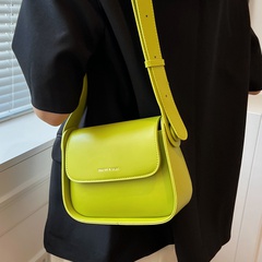 Frau Mode Einfarbig Weiche Oberfläche Horizontales Quadrat Magnetschnalle Umhängetasche Pu-Leder Schulter Taschen