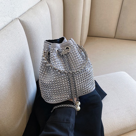 Frau Vintage-Stil Mode Geometrisch Mit Bohrer Weiche Oberfläche Eimer typ Schnur Schultertasche Handtasche Eimertasche Pu-Leder Schulter Taschen's discount tags