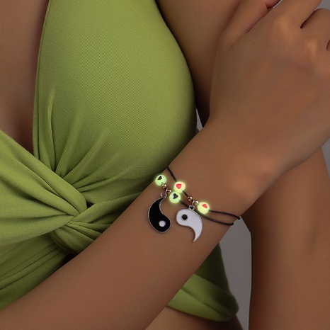Fashion Luminous Eight-Diagram-Shaped Appetizer Couple Bracelet Wrist Chain's discount tags