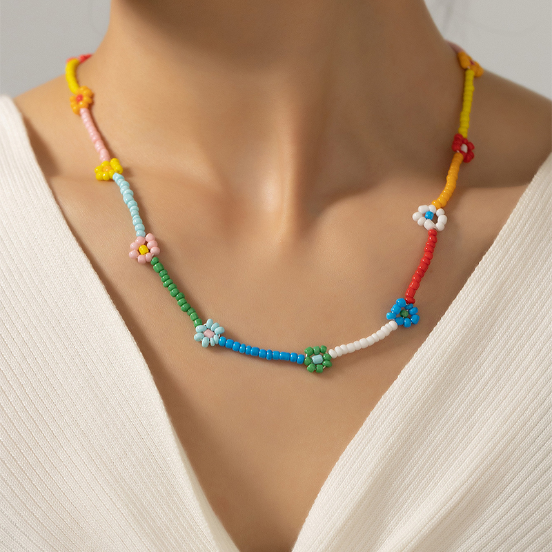 Frische Pastoralen Stil Farbe Kontrast Patchwork Perle Kleine Daisy Schlsselbein Halskettepicture2