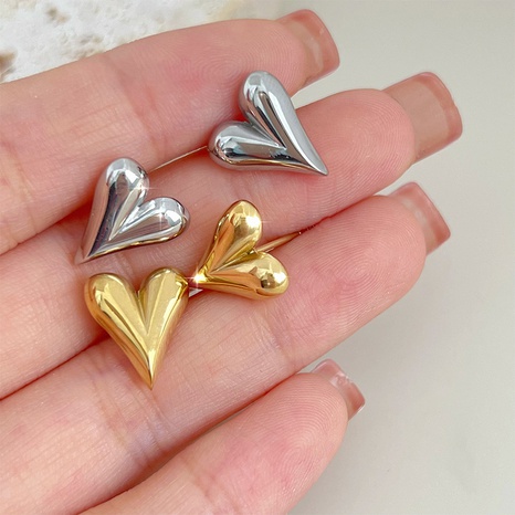 Women'S Sweet Heart Shape Stainless Steel Ear Studs Heart Metal No Inlaid Stainless Steel Earrings's discount tags
