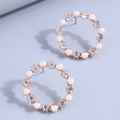 Sweet Circle Alloy Inlay Artificial Pearls Rhinestone Ear Studs's discount tags