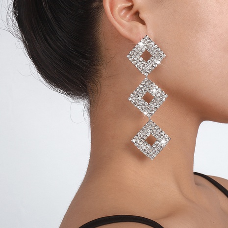 Fashion Geometric Alloy Inlay Rhinestone Earrings's discount tags