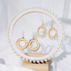 Mode Rond Le Cuivre Des Boucles D'Oreilles Tresser Perles Artificielles Boucles D'oreilles en cuivre