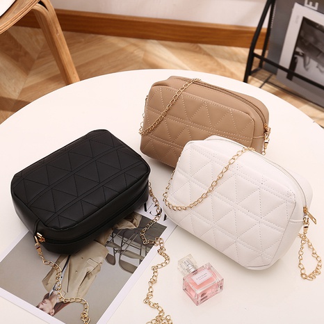 Vintage Style Solid Color Embroidery Square Zipper Camera Bag's discount tags