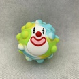 Neuer 3D Clown geformter Griffball Kinder Lernspielzeug Silikon Dekompressionsballpicture27