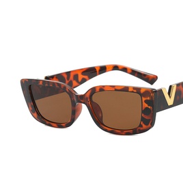 WomenS Fashion Solid Color Resin Square Sunglassespicture7