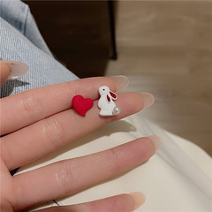 Simple Style Rabbit Heart Shape Alloy Stoving Varnish Ear Studs 1 Pair