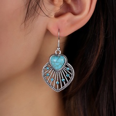 Fashion Heart Shape Alloy Metal Turquoise Earrings 1 Pair