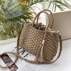 casual style woven straw pearl tassel drawstring portable crossbody Bag