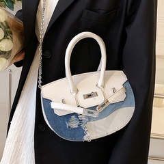 Women's 2022 New Fashion Chain Shoulder Messenger Saddle Bag