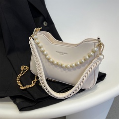 2022 Summer New Fashion pearl Chain Messenger Underarm Bag