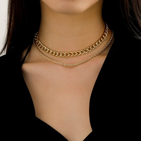 Moda elegante chapado en oro Multi-Capa cruzada gruesa cadena collar Mujer's discount tags