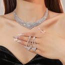Femmes De luxe Mode Asymtrique Losange Alliage Strass Boucles doreilles Collier Bijoux Ensemble Placage Diamant Strasspicture5