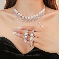 Luxurious Tassel Alloy Plating Rhinestones Earrings Necklace 1 Piece