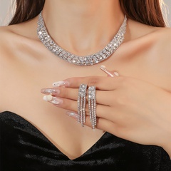 Queen U Shape Tassel Alloy Plating Rhinestones Earrings Necklace 1 Set