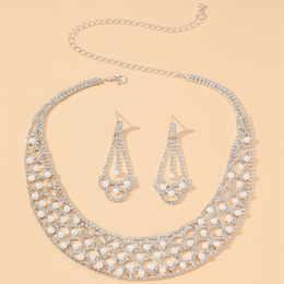 WomenS Luxury Fashion U Shape Alloy Rhinestone Earrings Necklace Jewelry Set Plating Diamond Rhinestone Pearl 1 Setpicture4