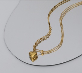 Retro style Three-Dimensional Heart pendant Necklace Titanium Steel 18K Gold Plating Clavicle Chain