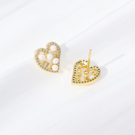 Elegant Heart Shape Copper Ear Studs Plating Zircon Copper Earrings's discount tags