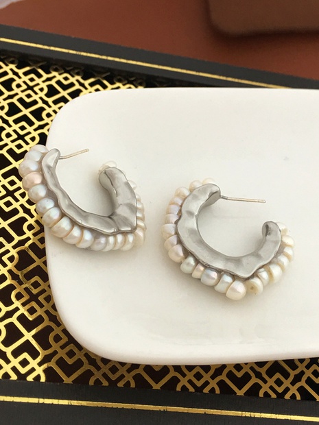 Mode Géométrique Le Cuivre Des Boucles D'Oreilles Placage Perles Artificielles Boucles D'oreilles en cuivre's discount tags
