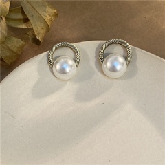 Vintage Style Twist Alloy Plating Artificial Pearls Ear Studs