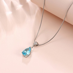 Elegant Water Droplets Copper Pendant Necklace Inlay Zircon Copper Necklaces