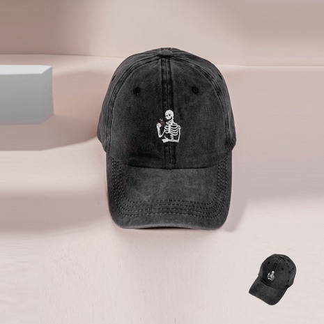 Unisex Retro Skull Baseball Cap's discount tags