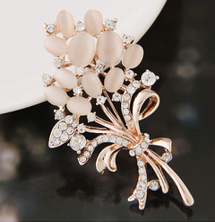 Fashion Flower Alloy Inlay Artificial Rhinestones opal Brooches