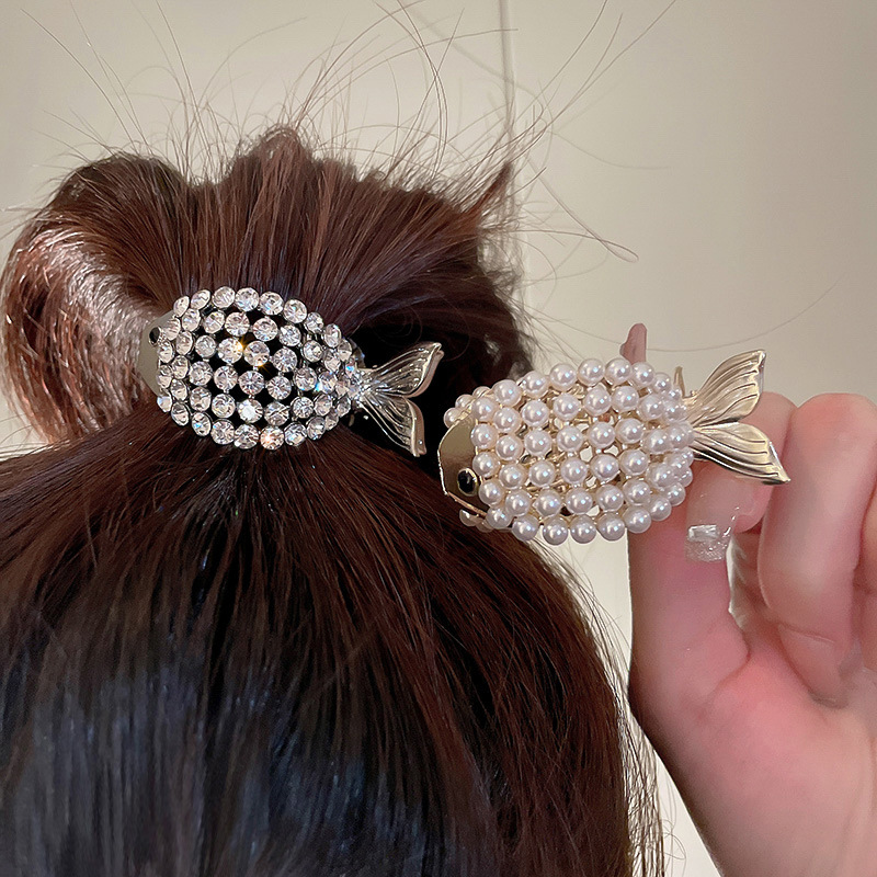 Cute Fish Alloy Plating Inlay Artificial Pearls Rhinestone Hair Claws 1 Piece